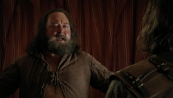 extant_GameOfThrones_1x05-TheWolfAndTheLion_0486