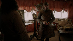 extant_GameOfThrones_1x05-TheWolfAndTheLion_0493