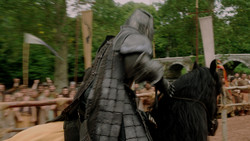 extant_GameOfThrones_1x05-TheWolfAndTheLion_0571
