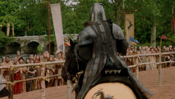 extant_GameOfThrones_1x05-TheWolfAndTheLion_0573