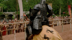 extant_GameOfThrones_1x05-TheWolfAndTheLion_0574