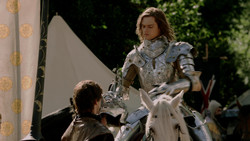 extant_GameOfThrones_1x05-TheWolfAndTheLion_0596
