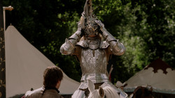 extant_GameOfThrones_1x05-TheWolfAndTheLion_0609