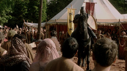 extant_GameOfThrones_1x05-TheWolfAndTheLion_0611