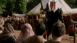 extant_GameOfThrones_1x05-TheWolfAndTheLion_0613