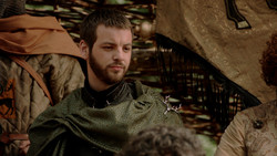 extant_GameOfThrones_1x05-TheWolfAndTheLion_0633