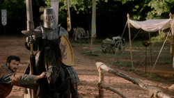 extant_GameOfThrones_1x05-TheWolfAndTheLion_0649