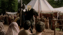 extant_GameOfThrones_1x05-TheWolfAndTheLion_0660