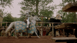 extant_GameOfThrones_1x05-TheWolfAndTheLion_0684