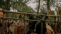 extant_GameOfThrones_1x05-TheWolfAndTheLion_0687