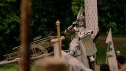 extant_GameOfThrones_1x05-TheWolfAndTheLion_0744