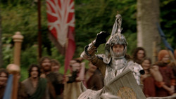 extant_GameOfThrones_1x05-TheWolfAndTheLion_0751