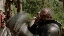 extant_GameOfThrones_1x05-TheWolfAndTheLion_0761