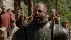 extant_GameOfThrones_1x05-TheWolfAndTheLion_0763