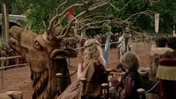 extant_GameOfThrones_1x05-TheWolfAndTheLion_0764