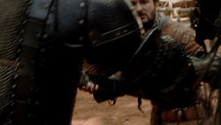 extant_GameOfThrones_1x05-TheWolfAndTheLion_0774