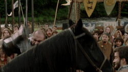 extant_GameOfThrones_1x05-TheWolfAndTheLion_0788