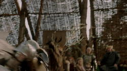 extant_GameOfThrones_1x05-TheWolfAndTheLion_0799