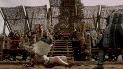 extant_GameOfThrones_1x05-TheWolfAndTheLion_0815
