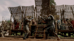 extant_GameOfThrones_1x05-TheWolfAndTheLion_0835