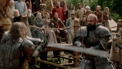 extant_GameOfThrones_1x05-TheWolfAndTheLion_0838