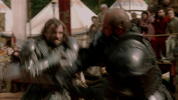 extant_GameOfThrones_1x05-TheWolfAndTheLion_0846