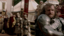 extant_GameOfThrones_1x05-TheWolfAndTheLion_0855