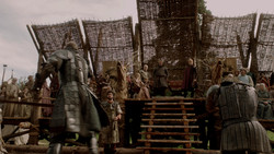 extant_GameOfThrones_1x05-TheWolfAndTheLion_0862