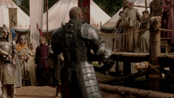 extant_GameOfThrones_1x05-TheWolfAndTheLion_0869