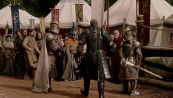 extant_GameOfThrones_1x05-TheWolfAndTheLion_0875