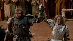 extant_GameOfThrones_1x05-TheWolfAndTheLion_0920