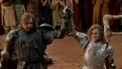 extant_GameOfThrones_1x05-TheWolfAndTheLion_0925