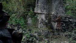 extant_GameOfThrones_1x05-TheWolfAndTheLion_0933