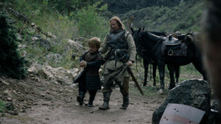 extant_GameOfThrones_1x05-TheWolfAndTheLion_0947