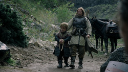 extant_GameOfThrones_1x05-TheWolfAndTheLion_0949