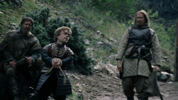 extant_GameOfThrones_1x05-TheWolfAndTheLion_0956