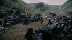 extant_GameOfThrones_1x05-TheWolfAndTheLion_0970