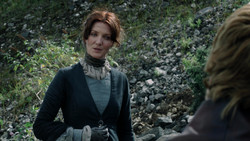 extant_GameOfThrones_1x05-TheWolfAndTheLion_0973