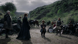 extant_GameOfThrones_1x05-TheWolfAndTheLion_1034