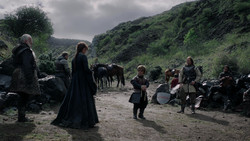 extant_GameOfThrones_1x05-TheWolfAndTheLion_1035