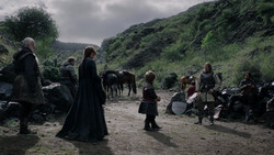 extant_GameOfThrones_1x05-TheWolfAndTheLion_1038
