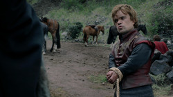 extant_GameOfThrones_1x05-TheWolfAndTheLion_1053