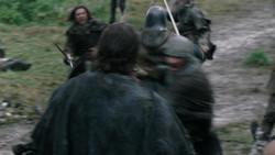 extant_GameOfThrones_1x05-TheWolfAndTheLion_1117