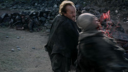 extant_GameOfThrones_1x05-TheWolfAndTheLion_1122