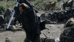 extant_GameOfThrones_1x05-TheWolfAndTheLion_1130