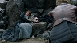 extant_GameOfThrones_1x05-TheWolfAndTheLion_1139