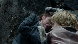 extant_GameOfThrones_1x05-TheWolfAndTheLion_1144