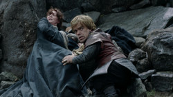 extant_GameOfThrones_1x05-TheWolfAndTheLion_1153