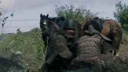 extant_GameOfThrones_1x05-TheWolfAndTheLion_1162