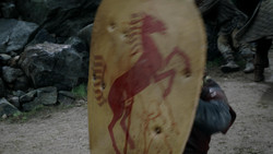 extant_GameOfThrones_1x05-TheWolfAndTheLion_1165